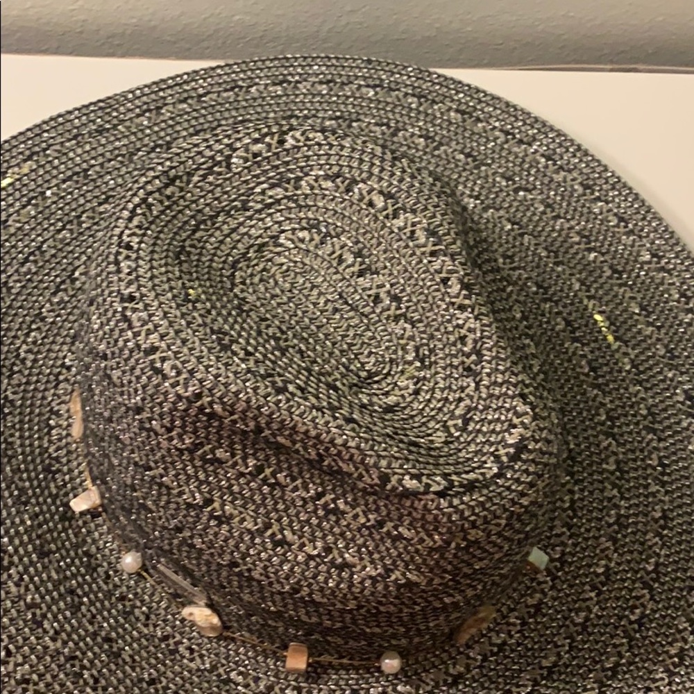 Cute sun hat - Picture 4 of 7